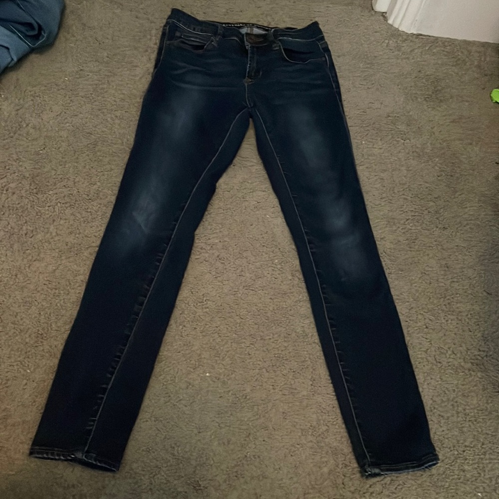 Dark wash skinned jeans articles of society size 27